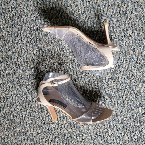 Stunning Donna Karan New York Neutral Strappy Sandals Size 8 - Picture 2 of 16